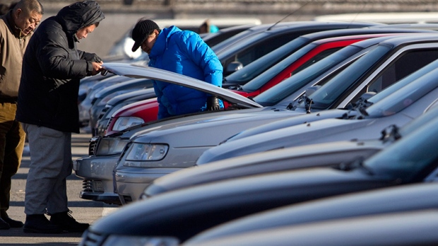 What To Look For Before Deciding To Buy Used Cars In Bakersfield?